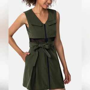 Halara Zipper Contrast Mesh Belted Sports Dress